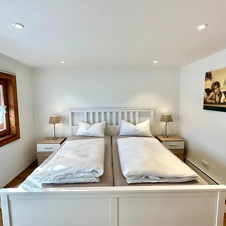 Roderer Apartment *